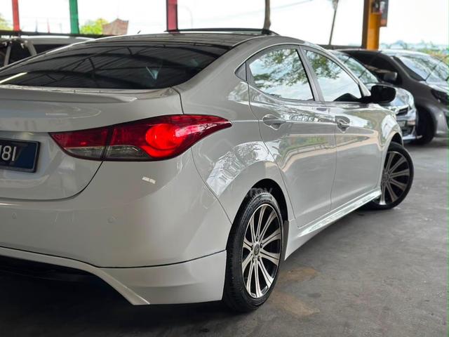 2013 Hyundai ELANTRA 1.8 PREMIUM (A) - 4