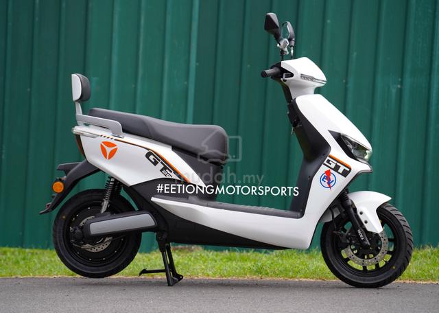 A closer look at Electric Motorcycles For Sale With Earth