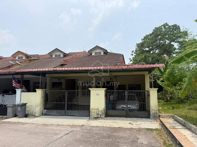 31x65 Full Loan Pulai Indah 1.5 Storey Renovation Unit 1