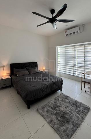 Aircond Included In Utilities Female Room 1