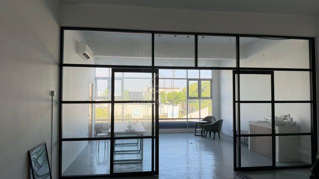Setia eco Cascadia 1st floor shop facing main road good condition 1