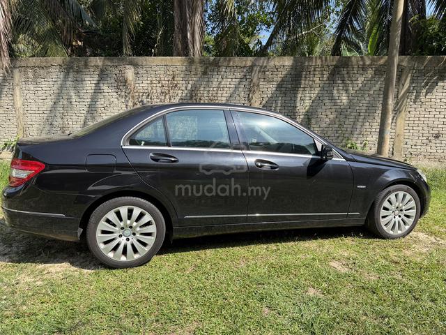2010 Mercedes Benz C200 CGI BlueEFCY - 4
