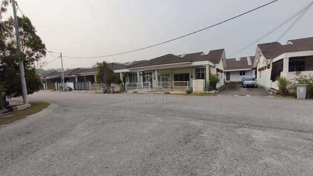 Taman Saujana Permai Single Storey Terrace End Lot, Bukit Katil 1