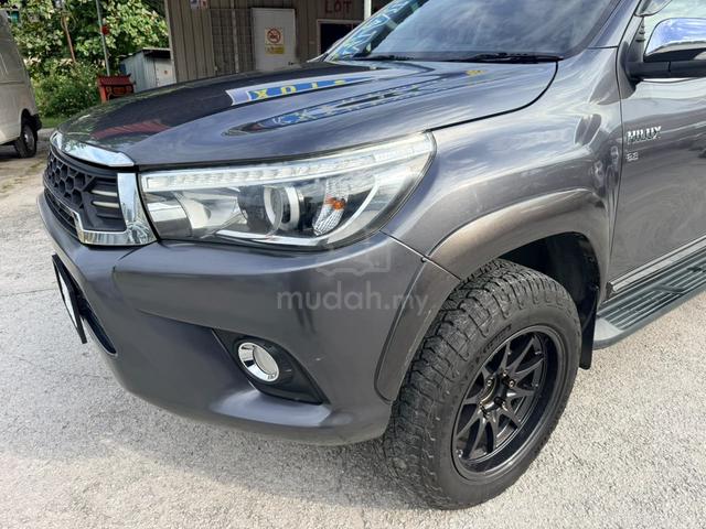 2017 Toyota HILUX 2.8 G VNT (A) One Careful Owner - 4