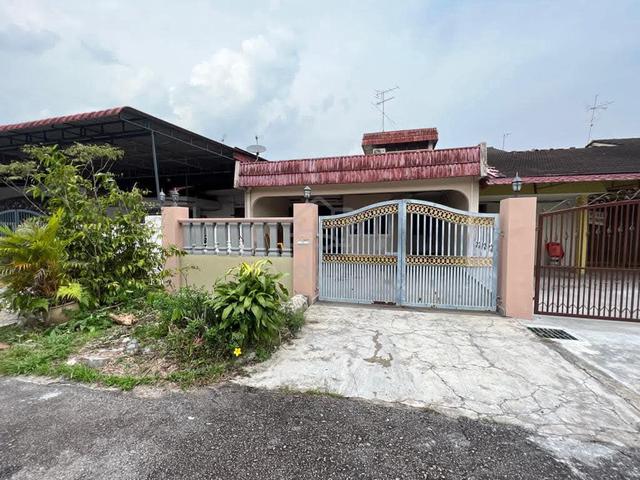 Kota Jaya Kota Tinggi Single Storey 3B 2BR 1760sqft Freehold  1
