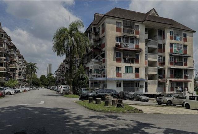 Riviera Apartment 1