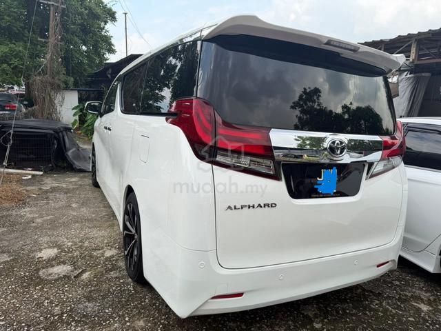 2016 Toyota ALPHARD 2.5 SC (A) Siap Tukar Nama - 2
