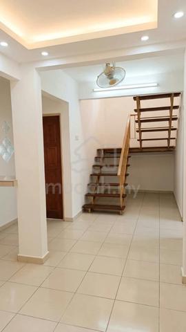 2 Units Of 2.5-StoreyConnected Houses For Sale Tmn Mesra Indah Kg Jawa 1