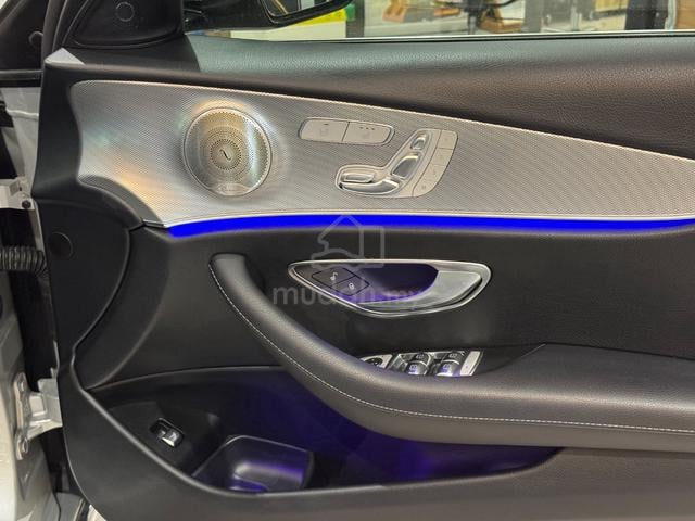 UNREG 2020 Mercedes E200 Avant-Garde 1.5 EQ-BOOST - 4