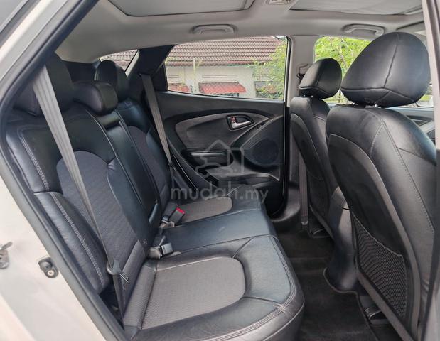 2013 Hyundai TUCSON 2.0 PREMIUM Panoramic Sunroof - 4