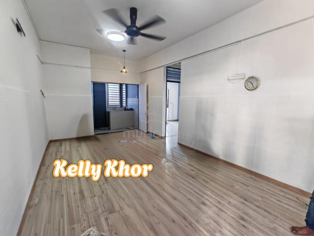 Taman Perak 1st/Floor Shophouse Office 700sf Jalan Perak Jelutong 1