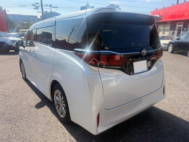 2024 Toyota Alphard Z 2.5 - 4