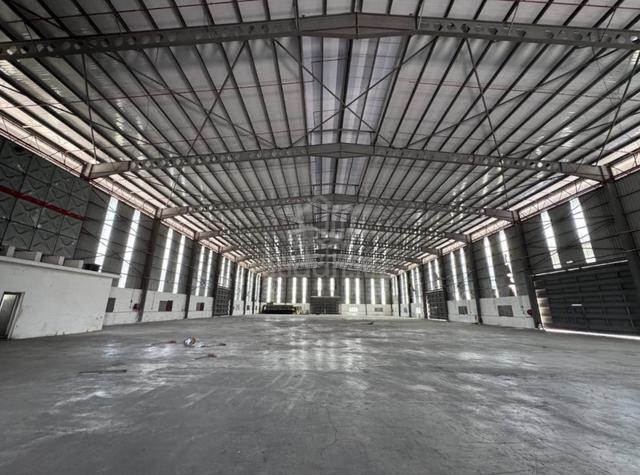 Big Land 70k sf Land Area 3 Sty Detached Factory Kapar Klang 1