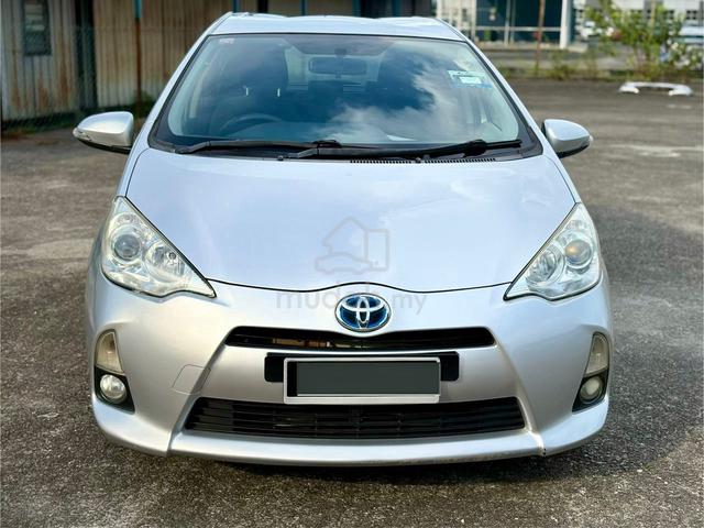2013 Toyota PRIUS C 1.5 (HYBRID)(A) 80K KM F/S REC - 3