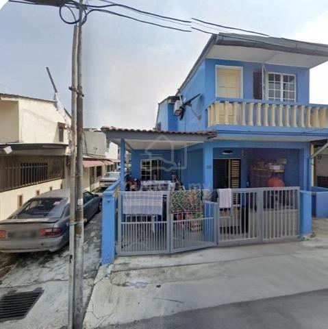 RUMAH CANTIK (Double Storey Taman Beringin Jinjang Jalan Miri 2) 1