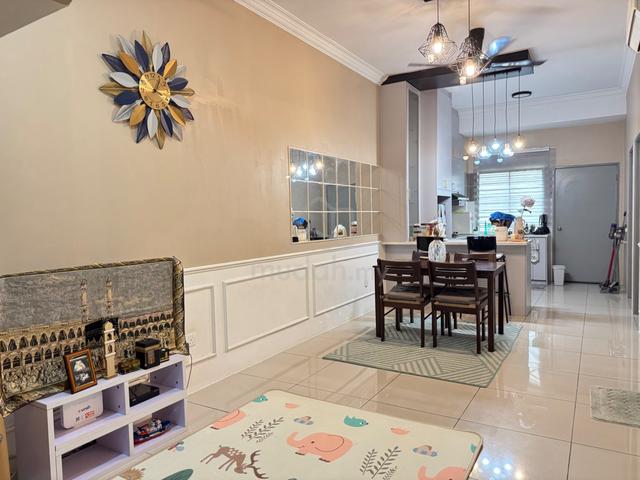 Fully Furnished Ground Floor Townhouse, Simfoni Perdana 1