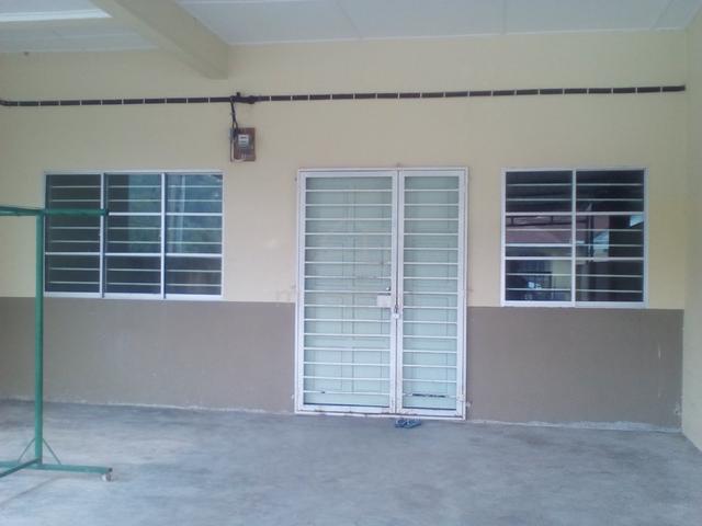Room for rent 1
