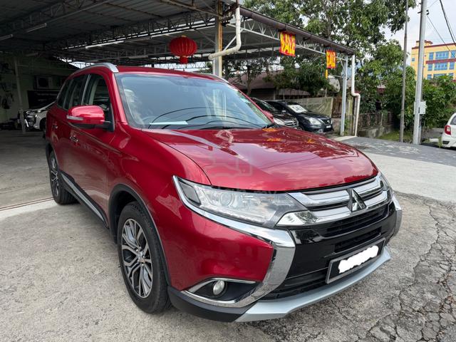 2017 Mitsubishi Outlander 2.0 4WD (A) Full Loan - 1
