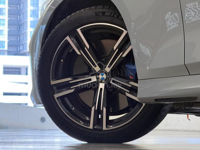 2024 BMW 330i M-Sport LCI - Like New Car Condition - 5