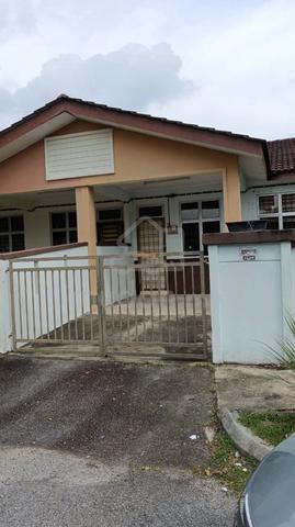 Single Storey Untuk Disewa : Lavender Height, Senawang 1