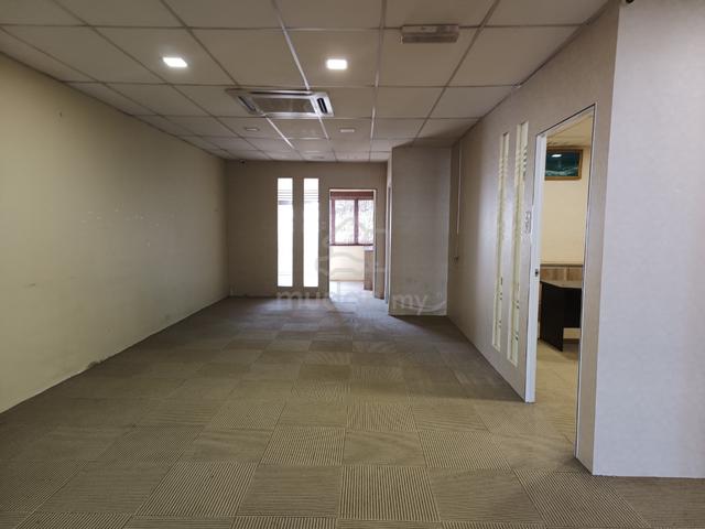 Available Any Time Shop Office with Lift &  Renovated Condition 3