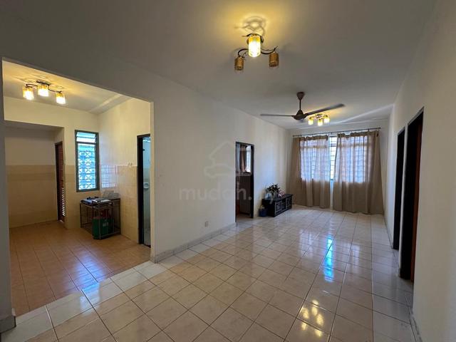 Camelia Court @ Nilai Impian 1