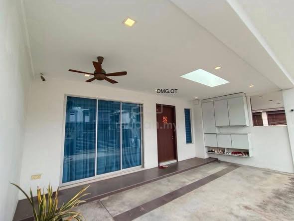 RENOVATED Ambang Botanic 2 Klang 2 Storey Superlink House 24x75 4R4B 1