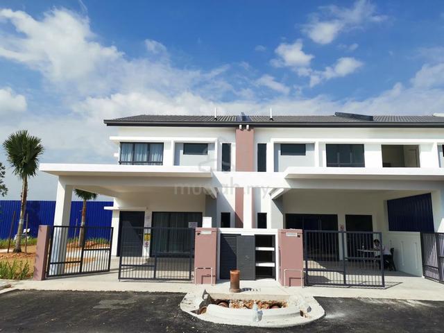 Rumah Mampu Milik Senawang 22x75 4R4B Fully Furnish & 85k Cash Back 1