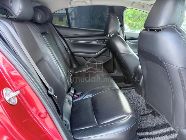 2019 Mazda 3 2.0 SEDAN HIGH PLUS SKYACTIV-G (CBU) - 4