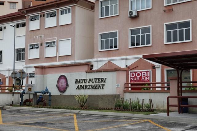 Bayu Puteri Apartment 1