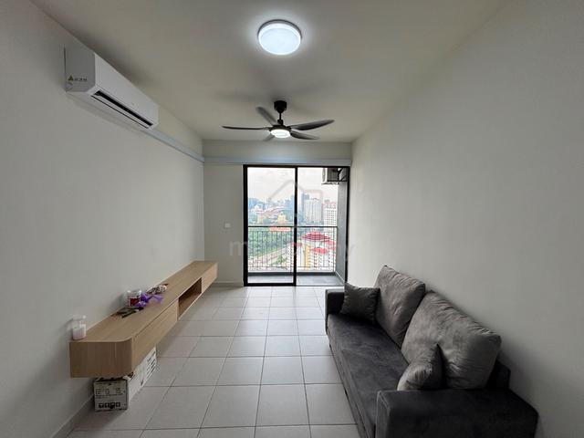 Residensi Max 1