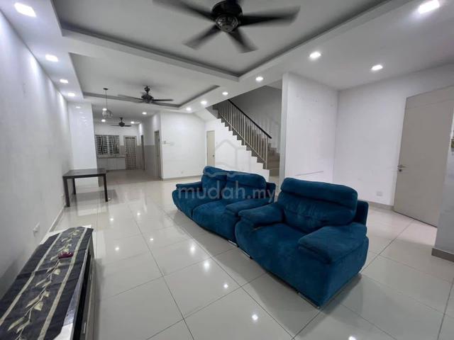 SP1 BANDAR SAUJANA PUTRA 📍 PARTLY FURNISHED 🔥 Double Storey FOR SALE 1
