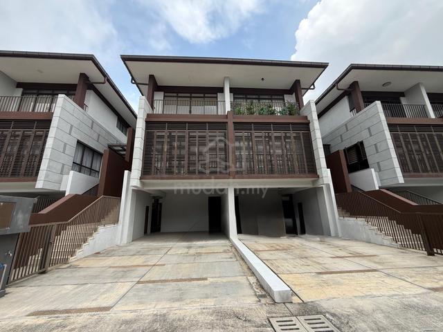 Brand New The Mulia Residences 3 Storey House Cyberjaya Near LDP Elite 1