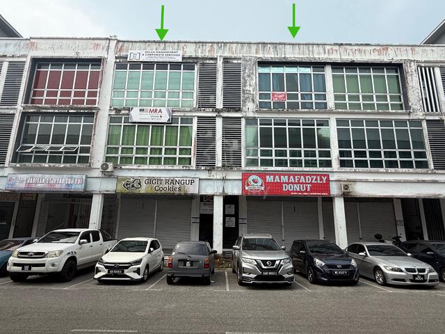 Metrocity 3 Storey Shoplot For sales 1