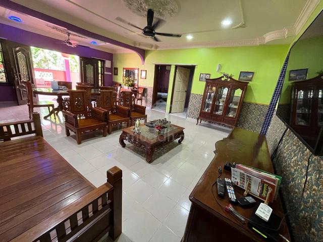 [Fully Furnished] Landed House Klebang Besar 1