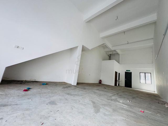 Machang bubok  Face Main Road Reno Ground Floor Alma song ban kheng 5