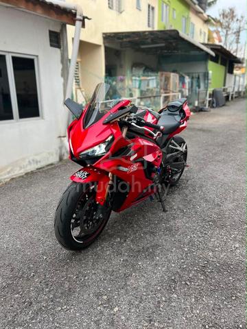 Carousel Image