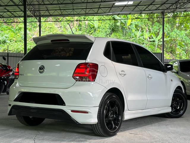 volkswagen POLO HB 1.6 SPORT (A) FULL LOAN! - 3