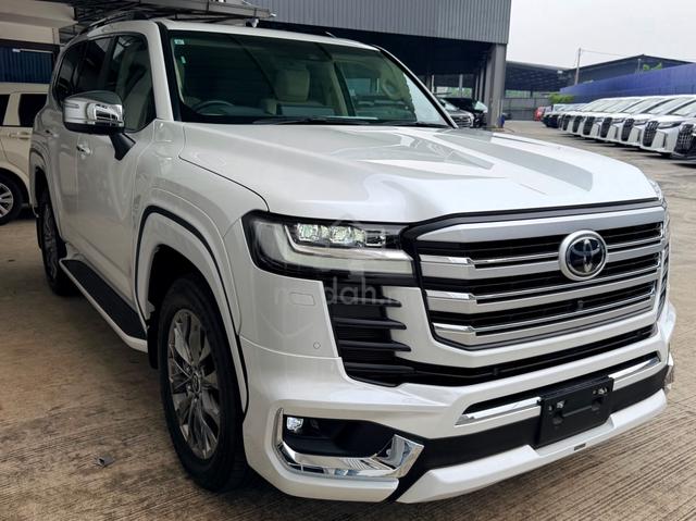2023 Toyota LANDCRUISER 3.3 ZX / - 1