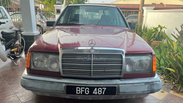 1989 Mercedes Benz 230E 2.3 W124 (A) - 3