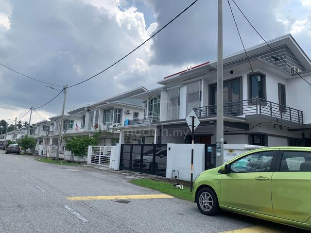 Bandar Saujana Putra Double Storey Semi-d Putra Heights 1