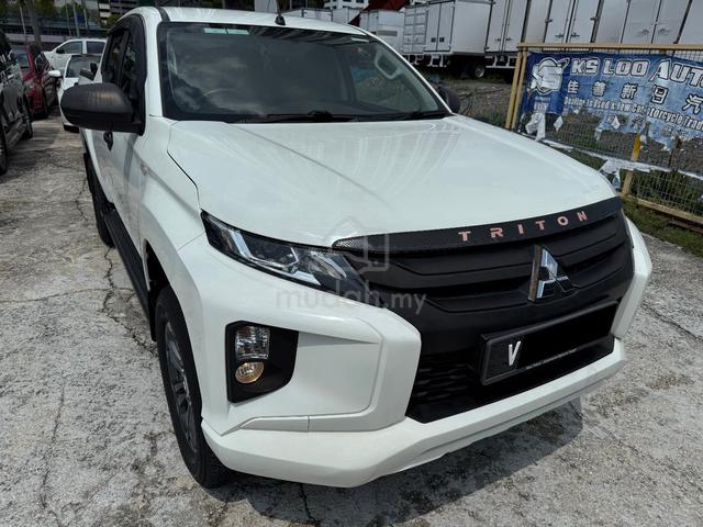 Mitsubishi TRITON 2.4 (A) FULL LOAN UNDER WARRANTY - 1