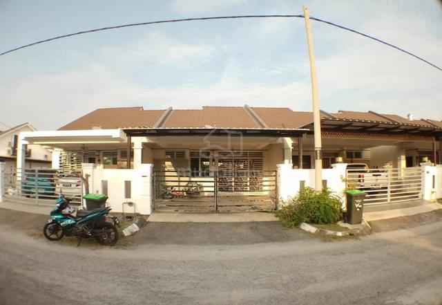 Renovated Fully Air Conditioned Rumah Sewa Murah Bandar Seri Astana 1
