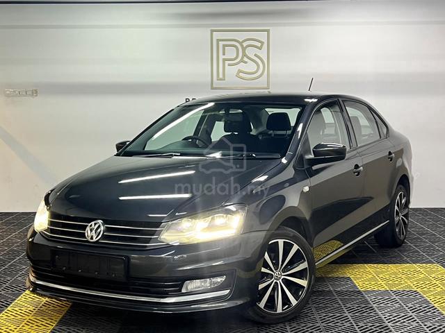 2017 Volkswagen VENTO 1.2 TSI HIGHLINE SEDAN (A) - 2
