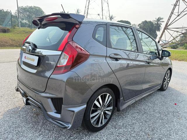2015 Honda JAZZ 1.5 V GK5 LEATHER SEAT PUSH START - 2