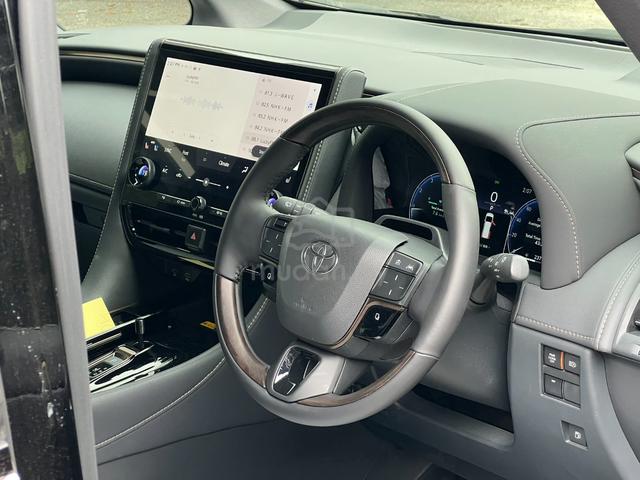 2024 Toyota VELLFIRE 2.4 Z PREMIER BLACK LEATHER - 4