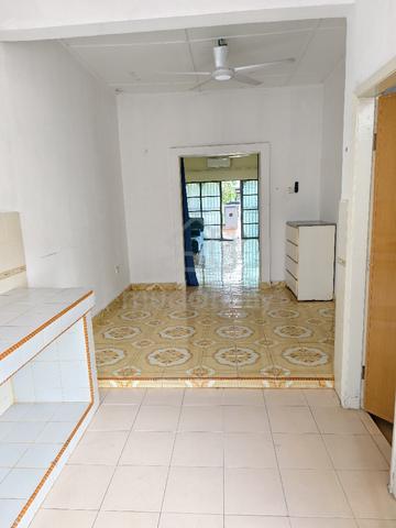 percuma 2 aircond + sofa 1