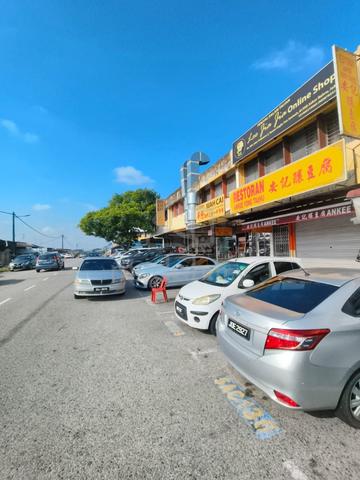 DOUBLE STOREY SHOPLOT AT JALAN PAHLAWAN, Tun Aminah Unit 1