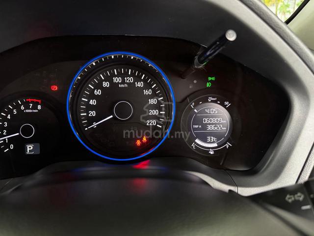 ORI 60K MILEAGE 1 OWNER 2020 Honda HR-V 1.8 V (A) - 5