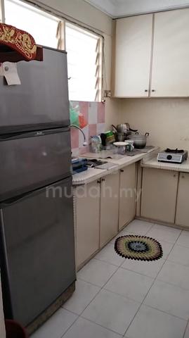 Desa Green Apartment (Jelutong) 1